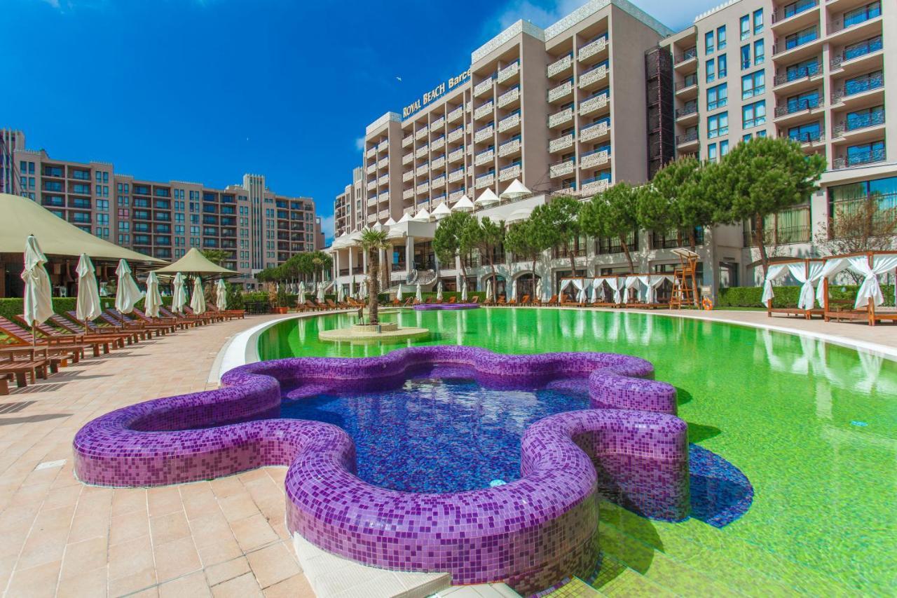 Deluxe Double Room Pool View (2 Adults + 1 Child),1141468264:JPEG