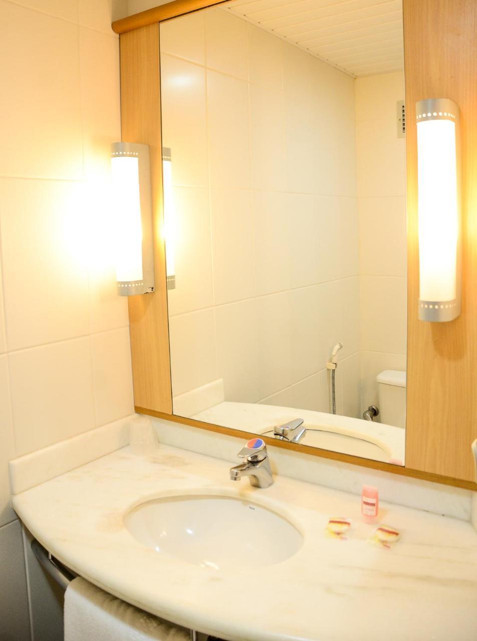 Quarto Duplo Standard