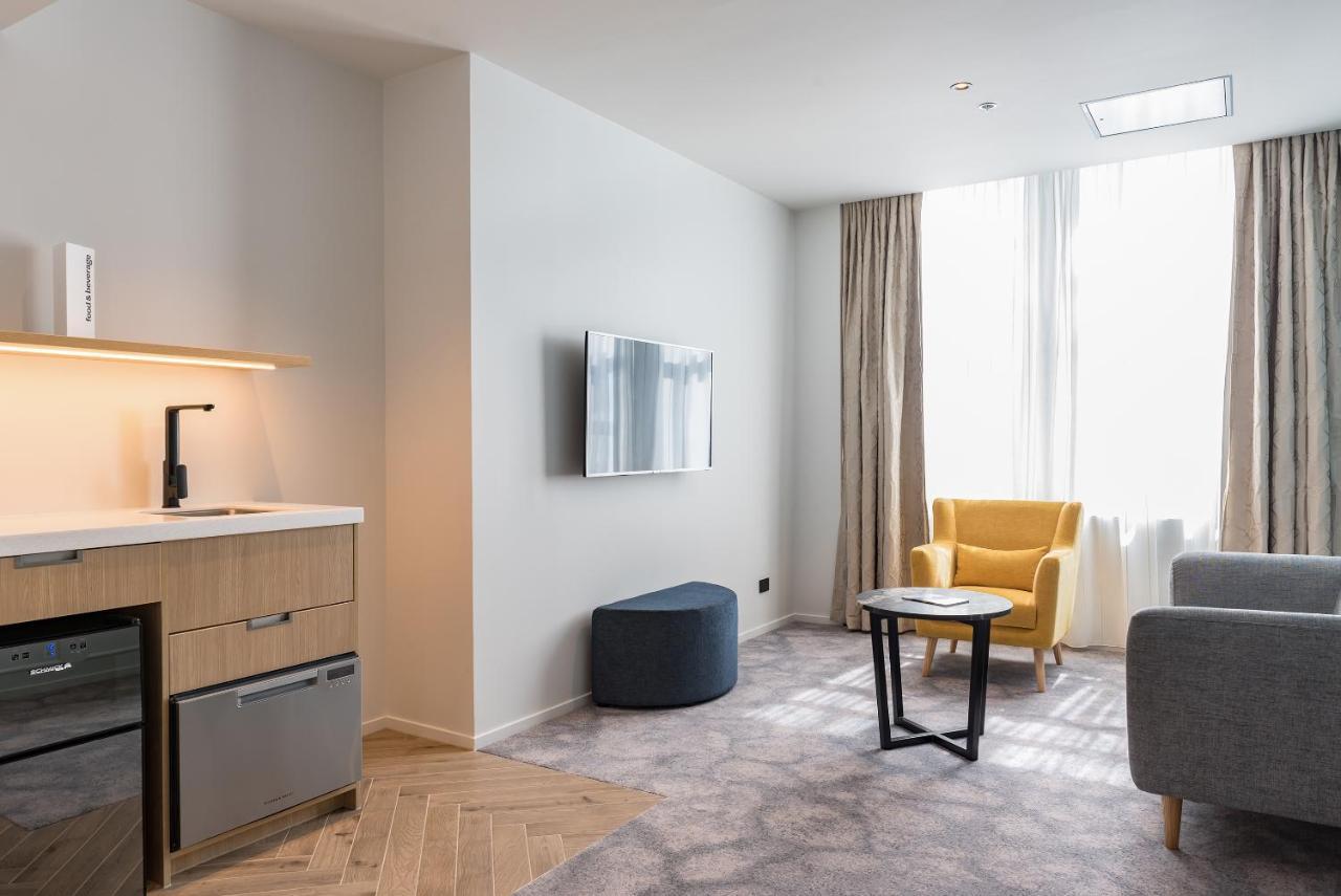 Premier Kamer met Queensize Bed