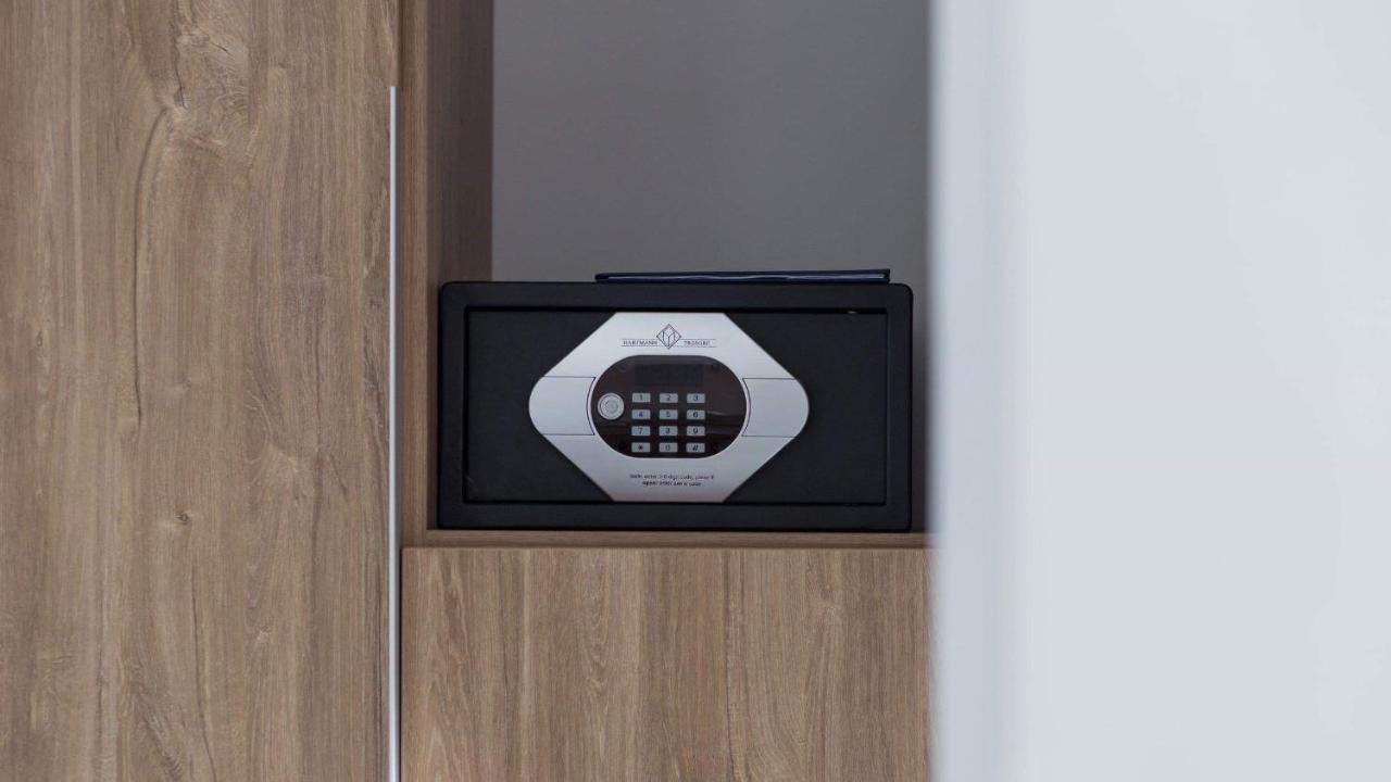 Suite mit Kingsize-Bett, Whirlpool auf der Terrasse und Meerblick