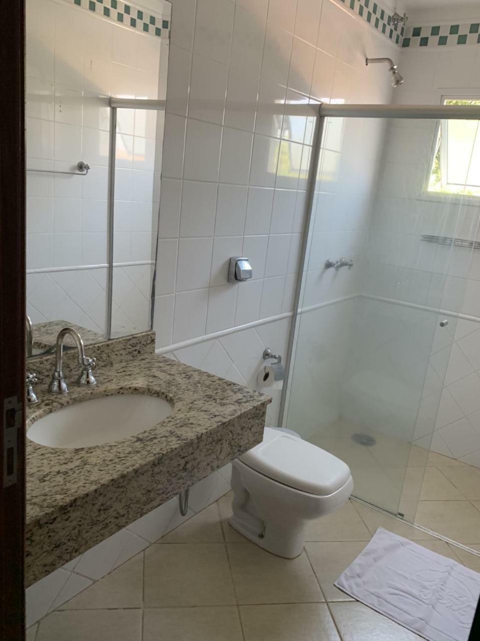 Quarto Duplo