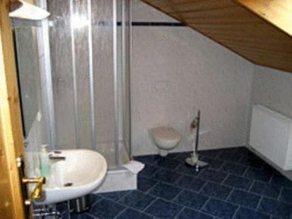 Doppel- oder Zweibettzimmer