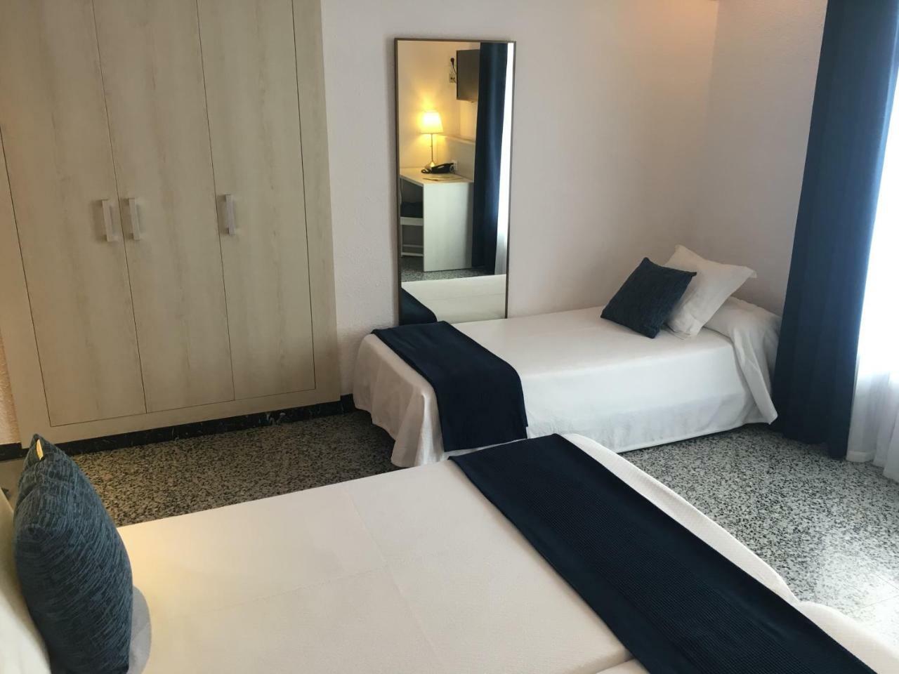 Chambre Triple avec Balcon