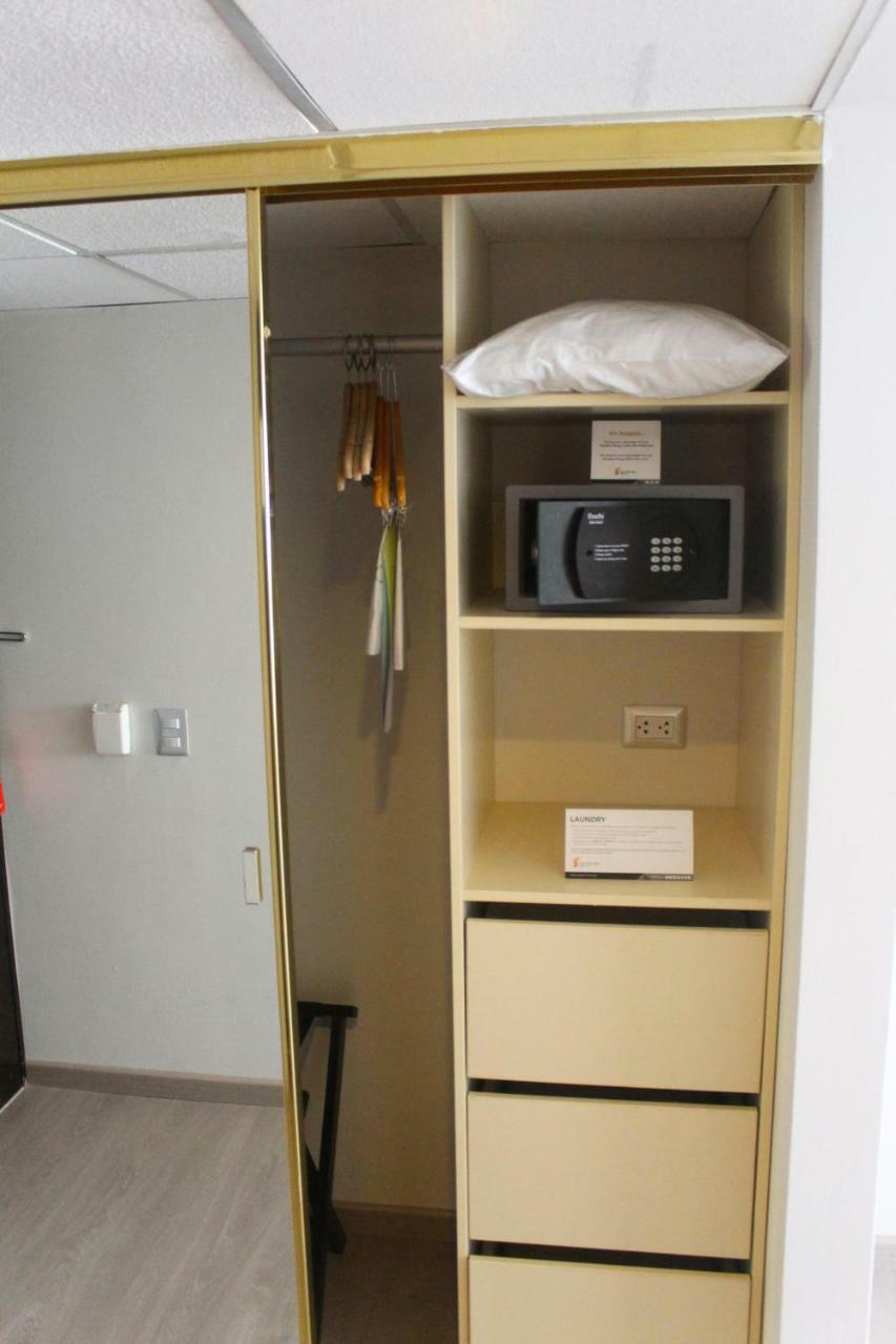 Standard Twin Room,784219899:JPEG