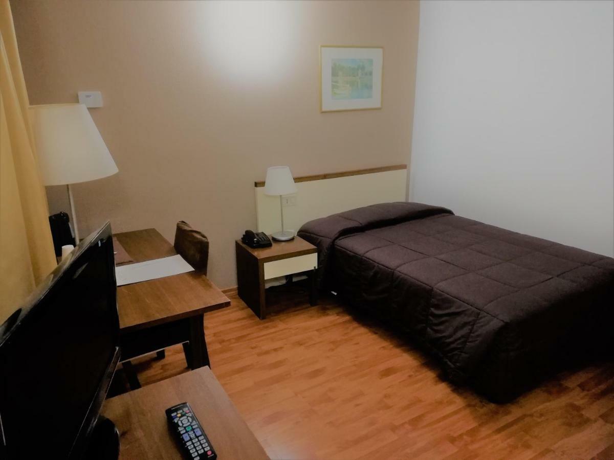 Chambre Simple Standard