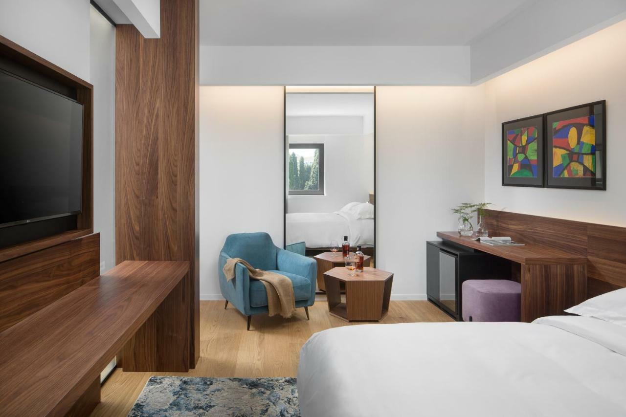 Superior Zimmer mit Kingsize-Bett