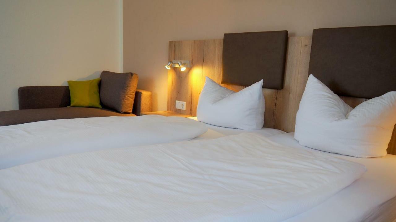 Dreibettzimmer