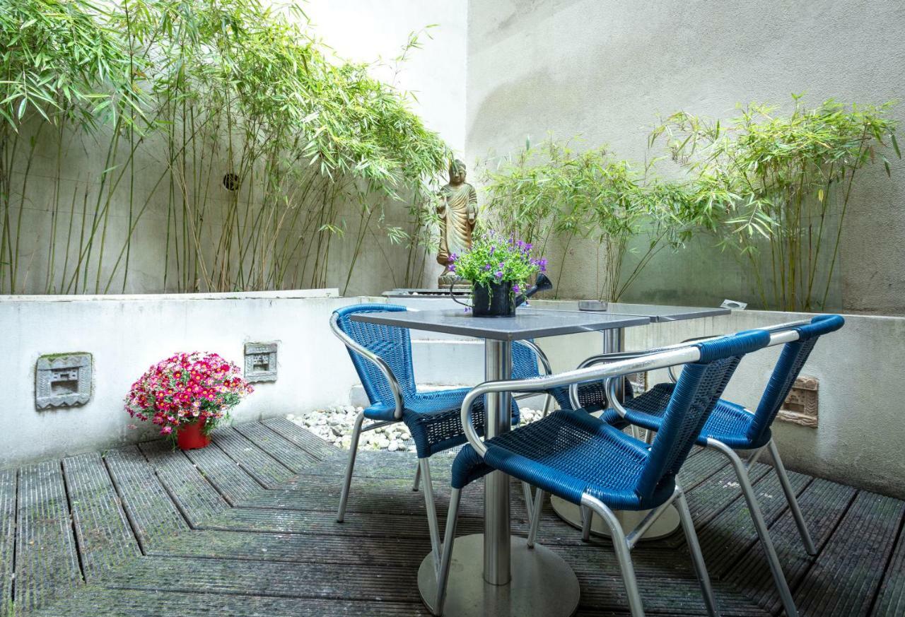 Comfort Tweepersoonskamer met Patio - Kelderverdieping
