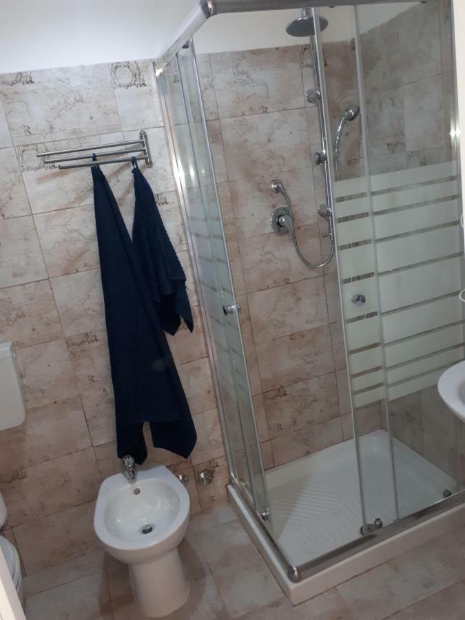 Camera Familiare con Bagno Privato