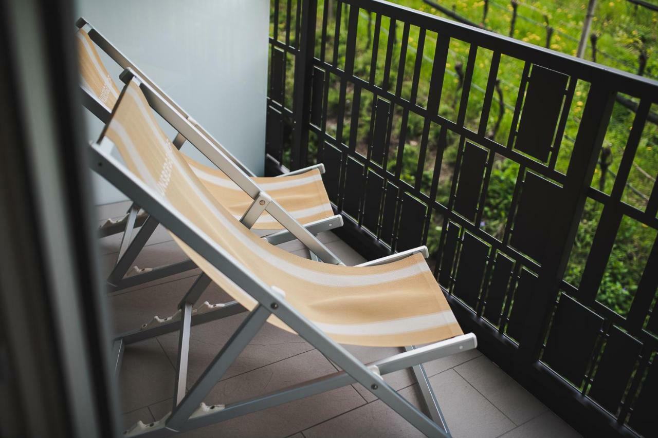 Standard Double Room with Balcony and Valley View