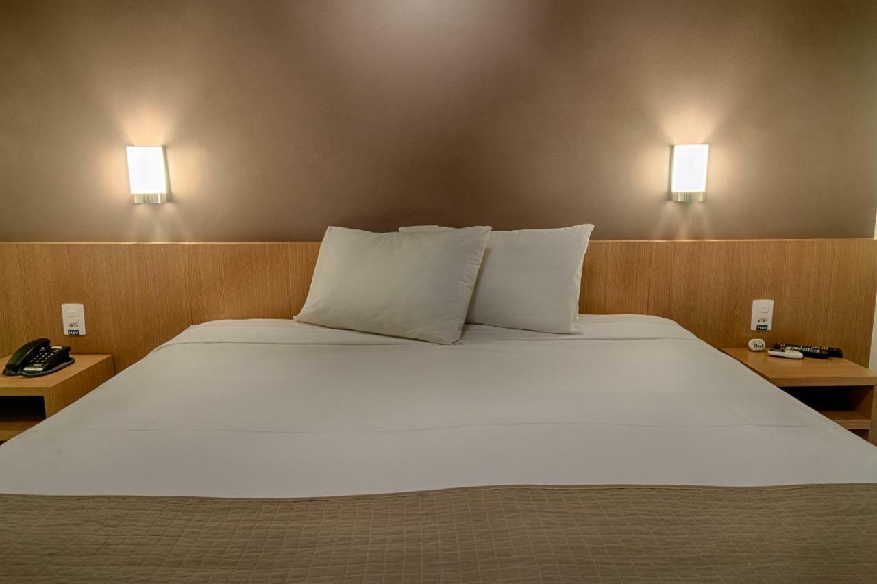 Deluxe Double Room,789478512:JPEG