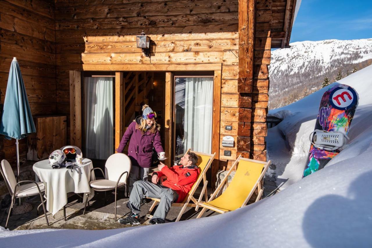 Romantic Chalet (2 Adults),790627047:JPEG