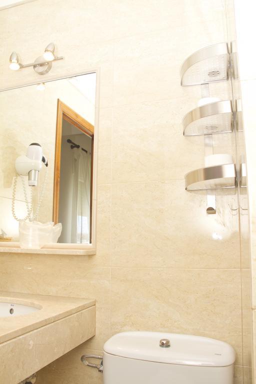 Habitación Doble con baño privado - 1 o 2 camas