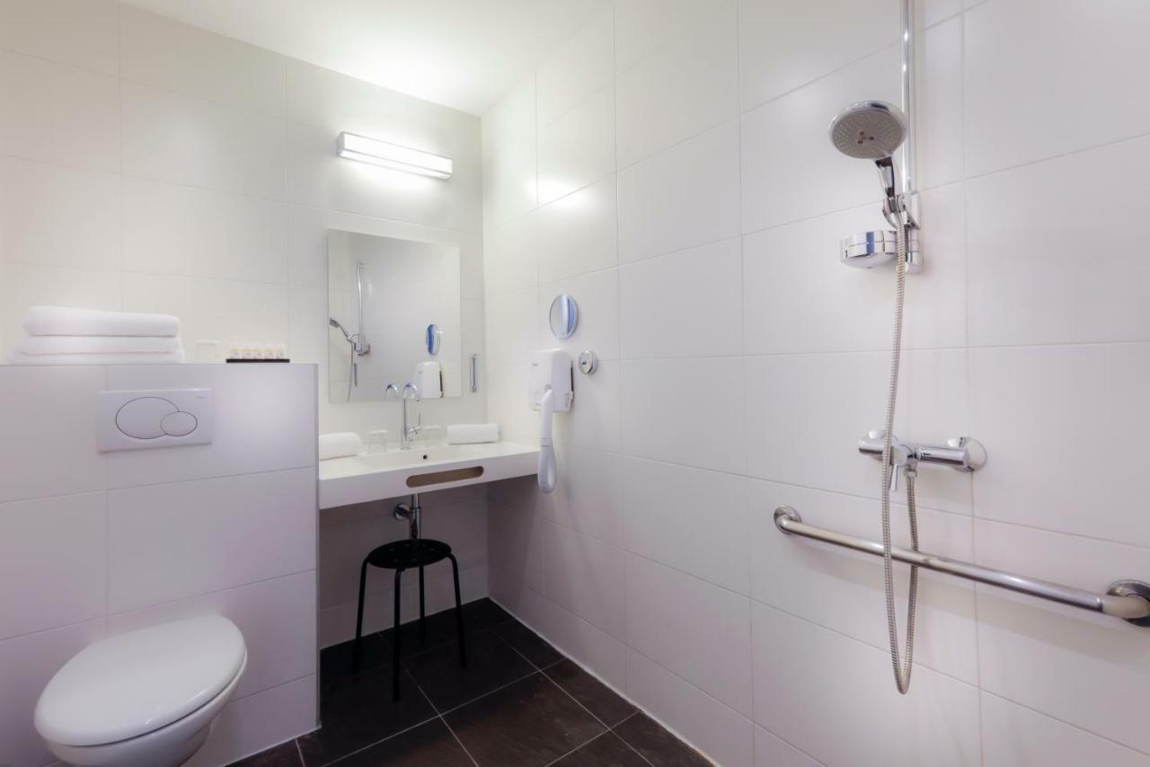 Tweepersoonskamer met 2 Aparte Bedden
