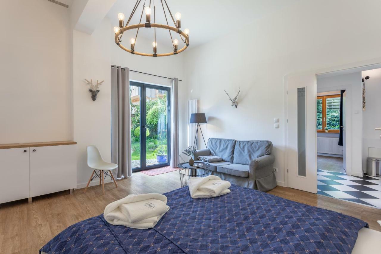 Apartment mit Terrasse