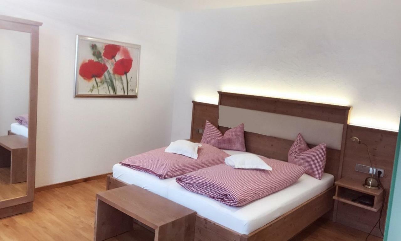 Großes Doppelzimmer