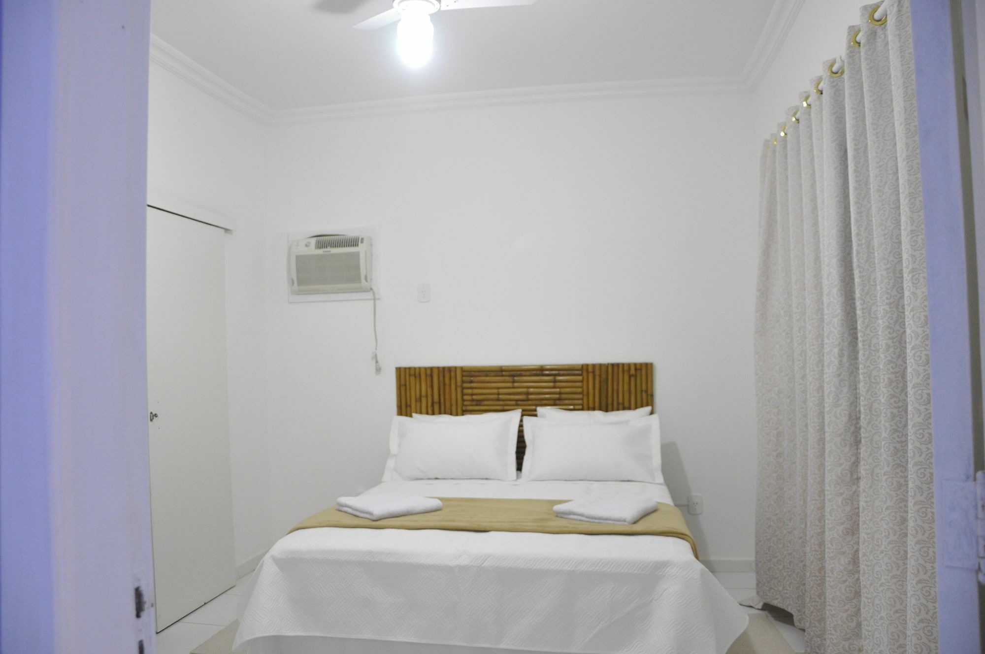 Quarto Duplo com Vista do Jardim