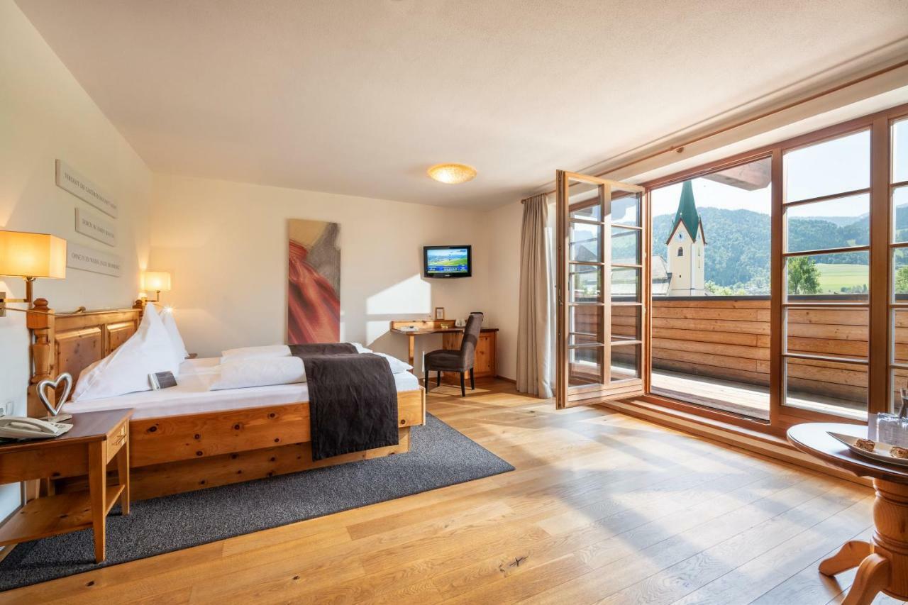 Deluxe Doppelzimmer mit Balkon und Gartenblick