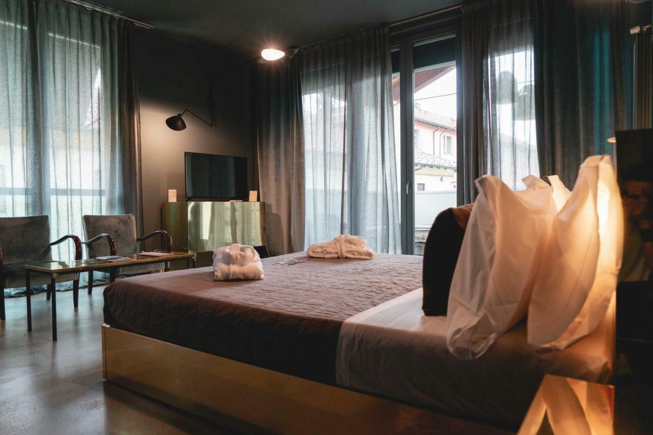 Suite with Terrace,829095443:JPEG