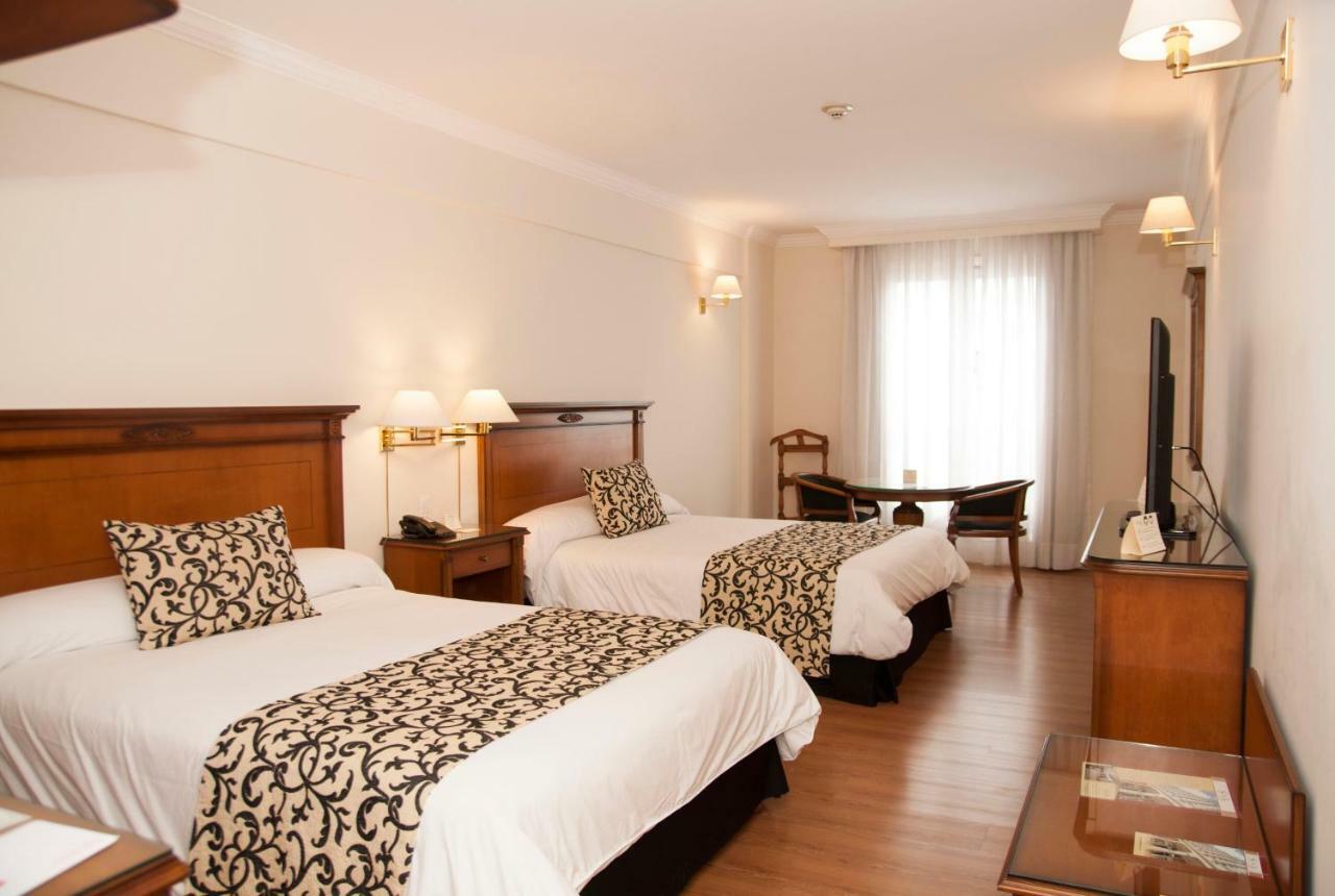 Quarto Triplo Superior