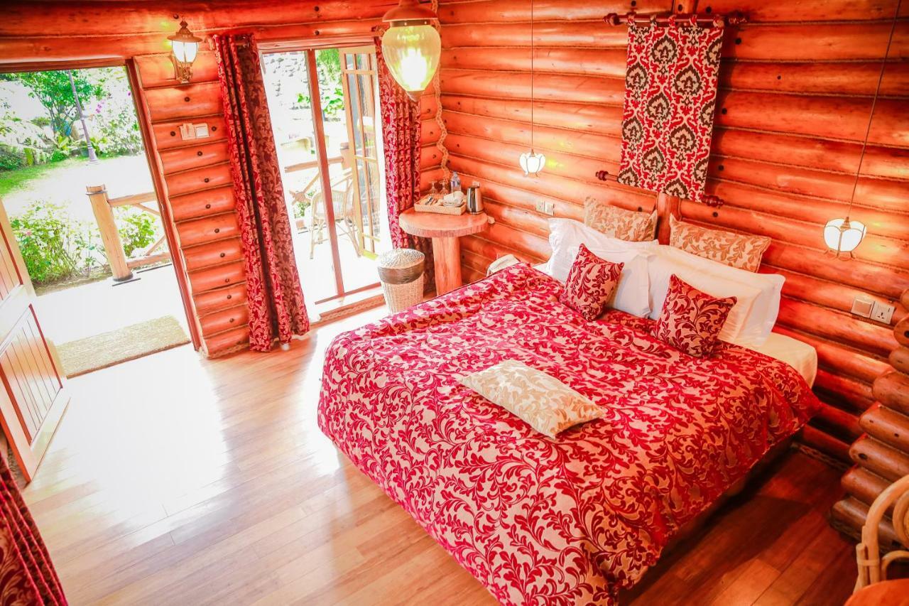 Deluxe Double Room with Bath