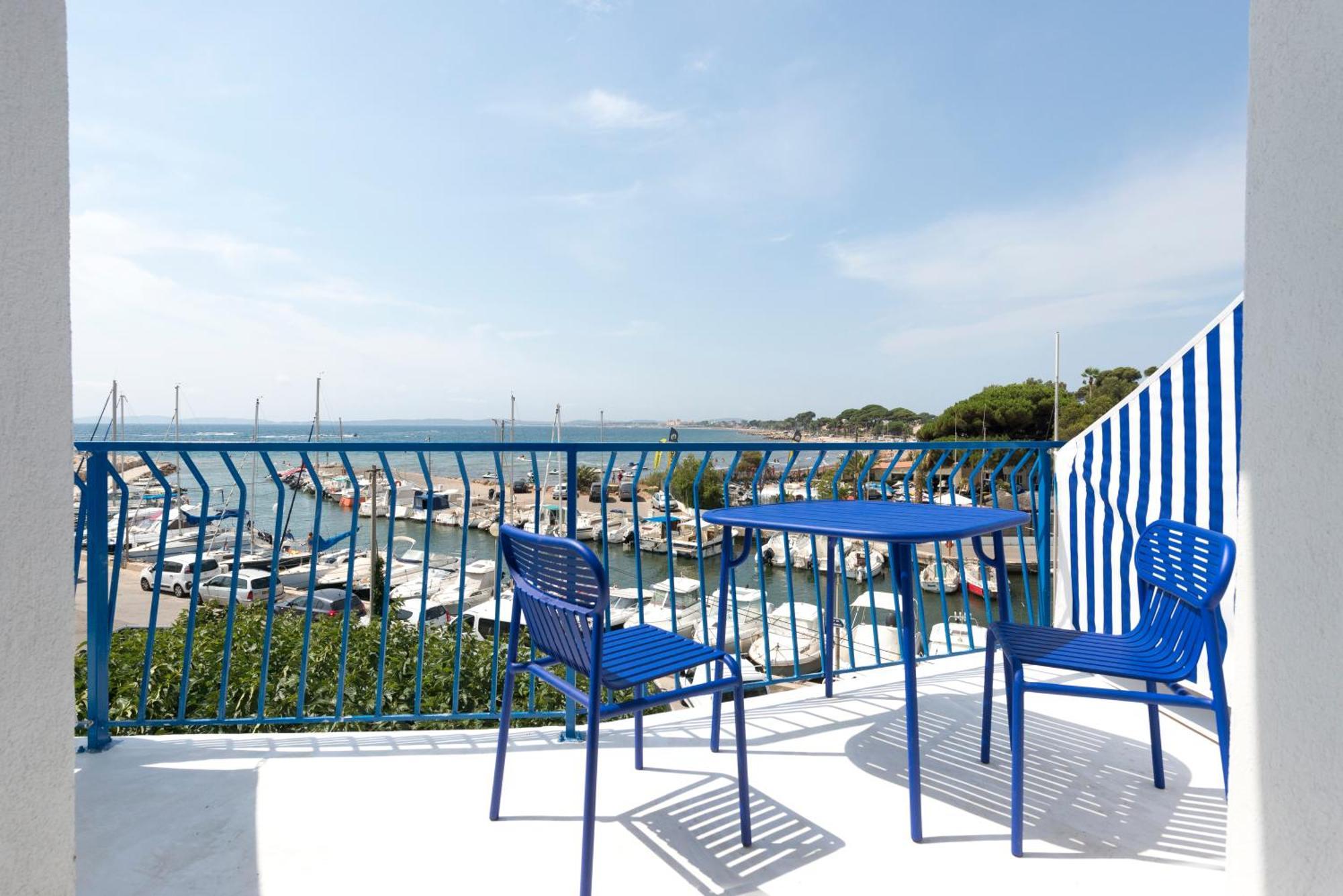 Chambre Double avec Balcon - Premier Étage - Vue sur Mer