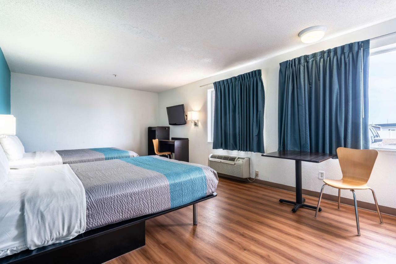Quadruple Room - Non-Smoking