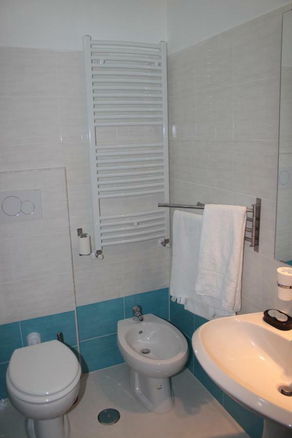 Camera Matrimoniale con Bagno Privato