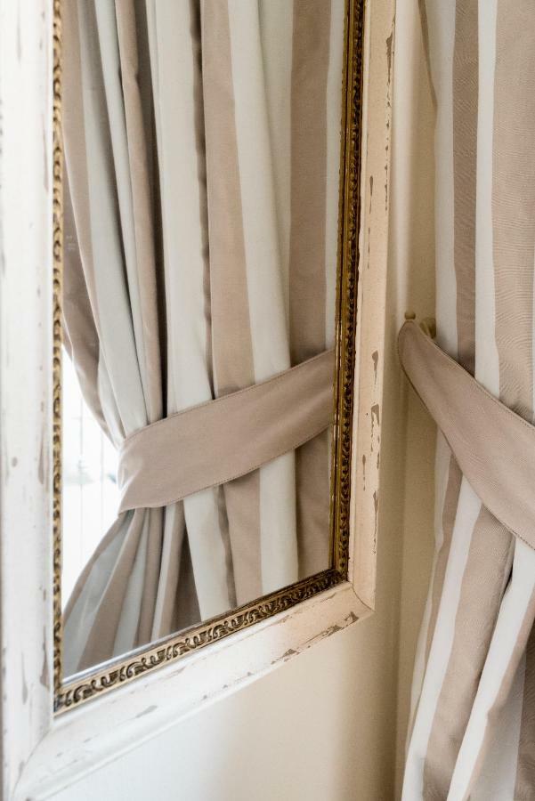 Camera Matrimoniale/Doppia con Letti Singoli con Bagno Privato