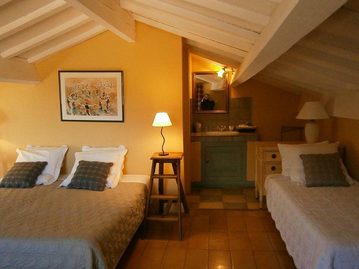 Chambre Familiale avec Douche