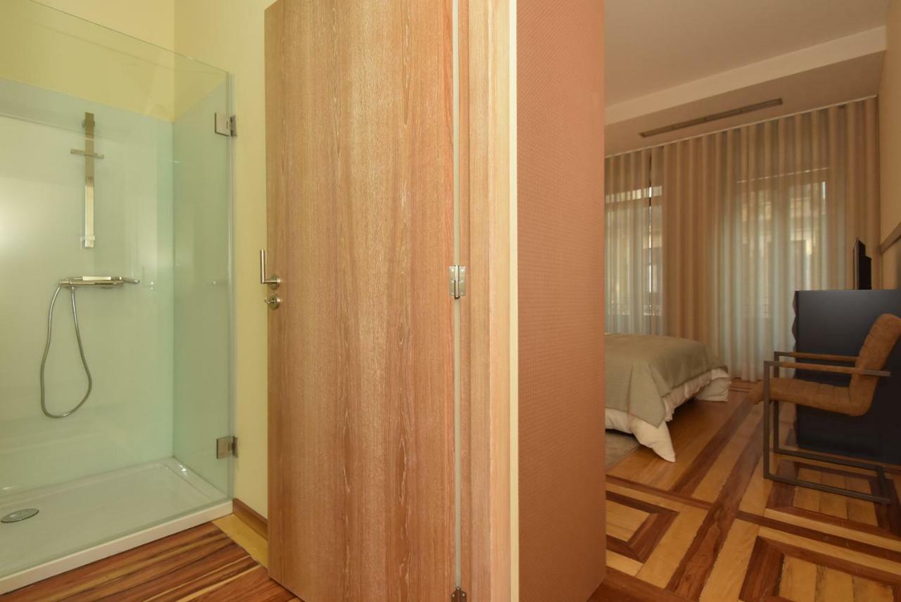 Standard Doppelzimmer mit Straßenblick