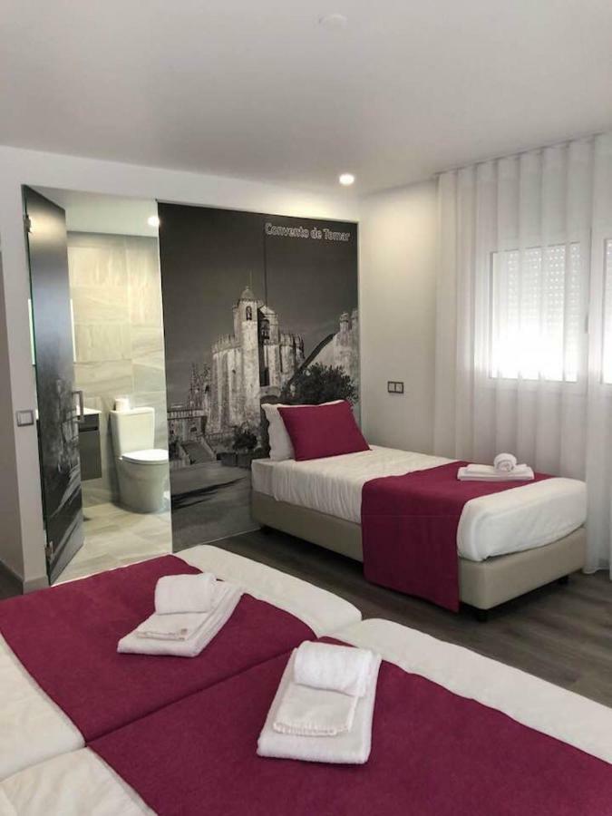 Quarto Duplo com Cama Extra