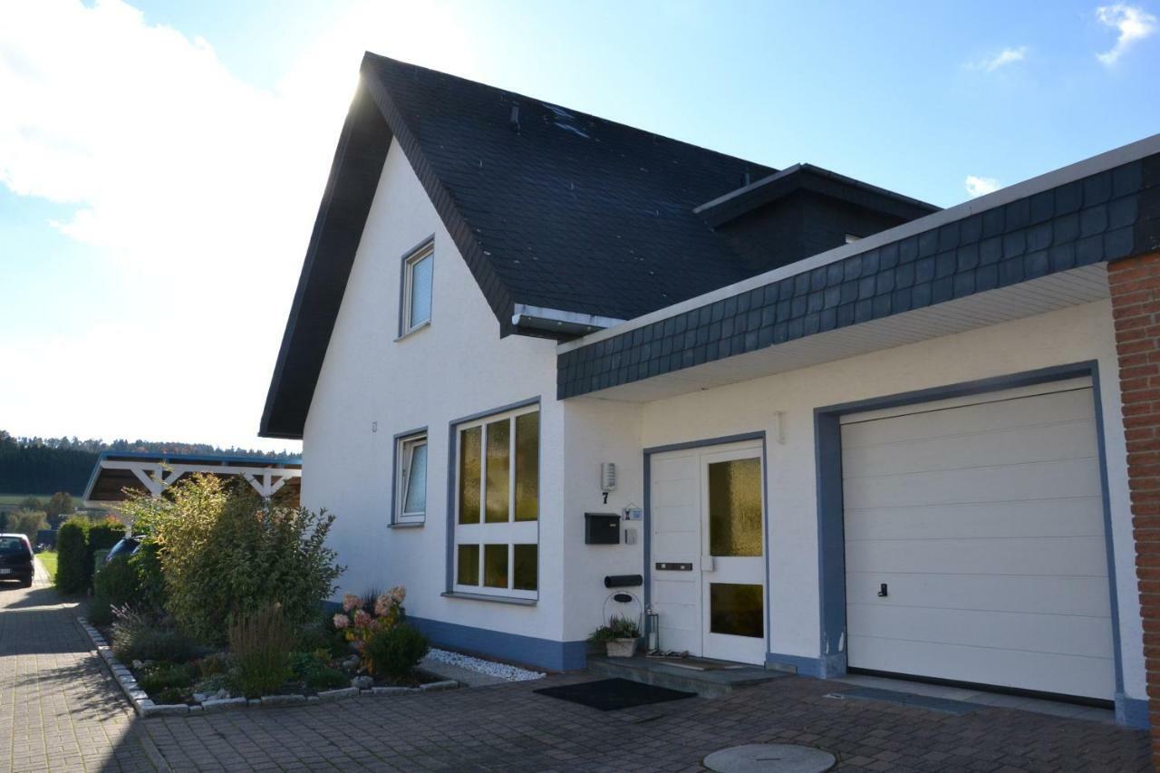Standard Zweibettzimmer mit Gartenblick
