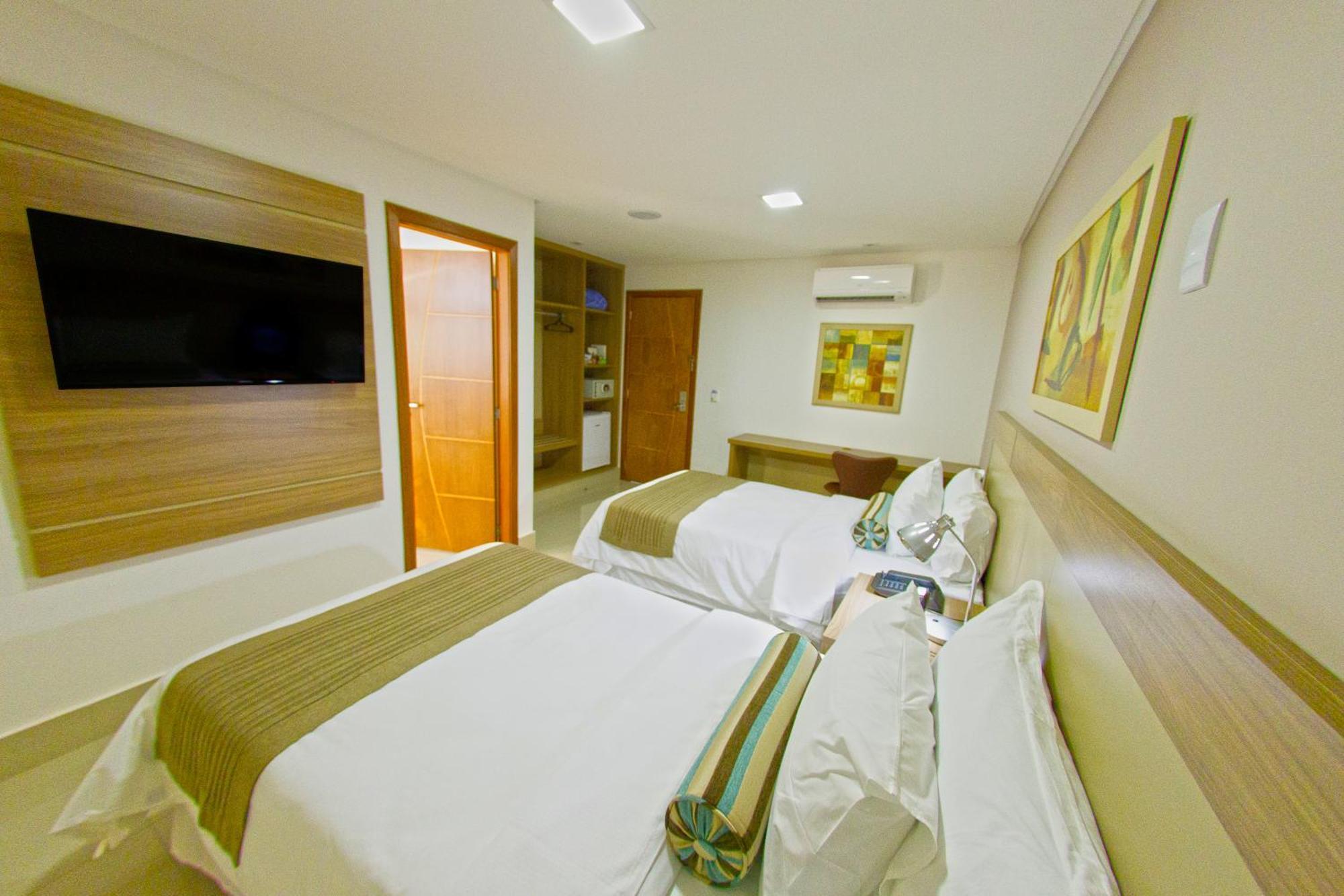 Quarto Executivo com 2 Camas de Solteiro
