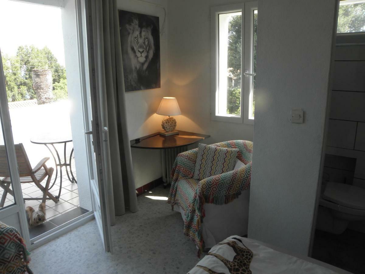 Tweepersoonskamer met Balkon en Uitzicht op Zee