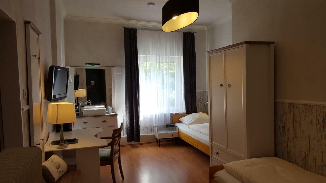 Zweibettzimmer