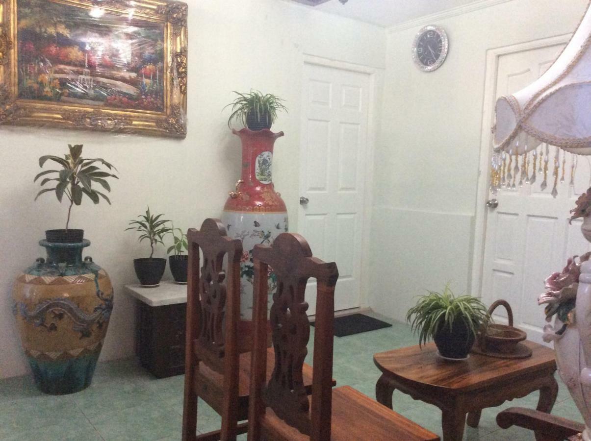 Habitación Doble con aseo compartido