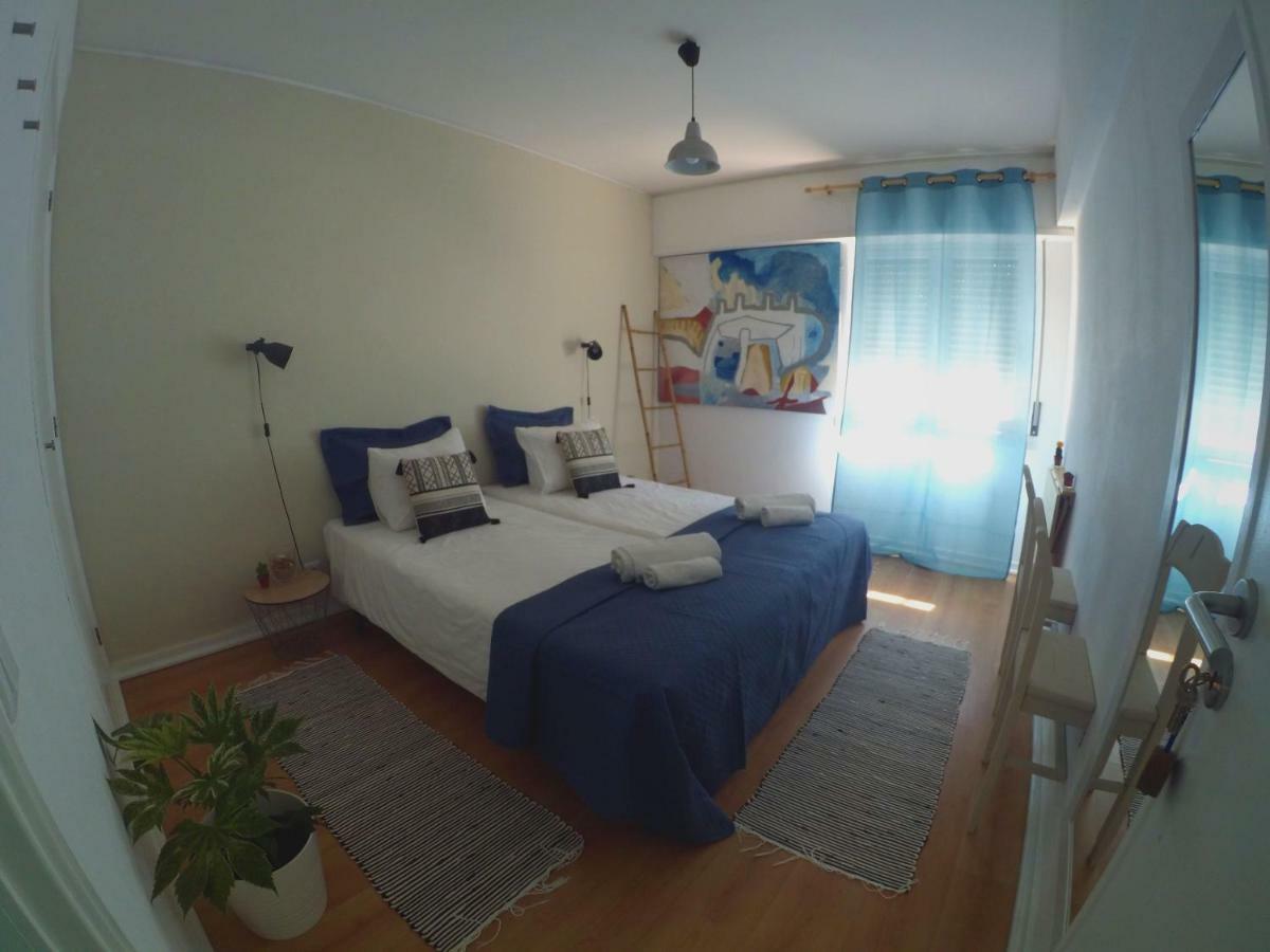 Tweepersoonskamer met 1 of 2 Bedden en Gedeelde Badkamer