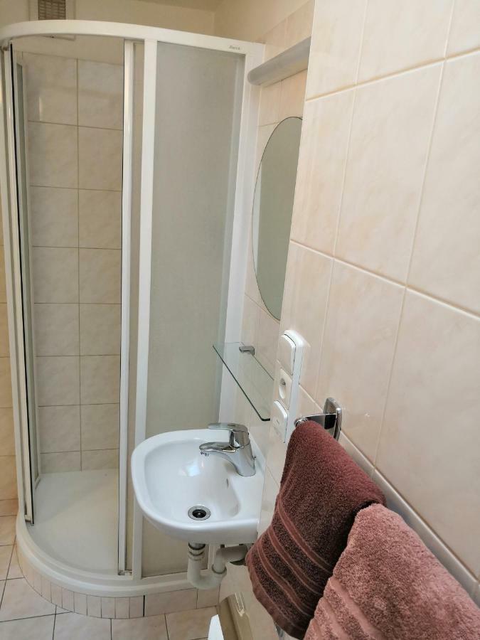Twin Room,919144258:JPEG