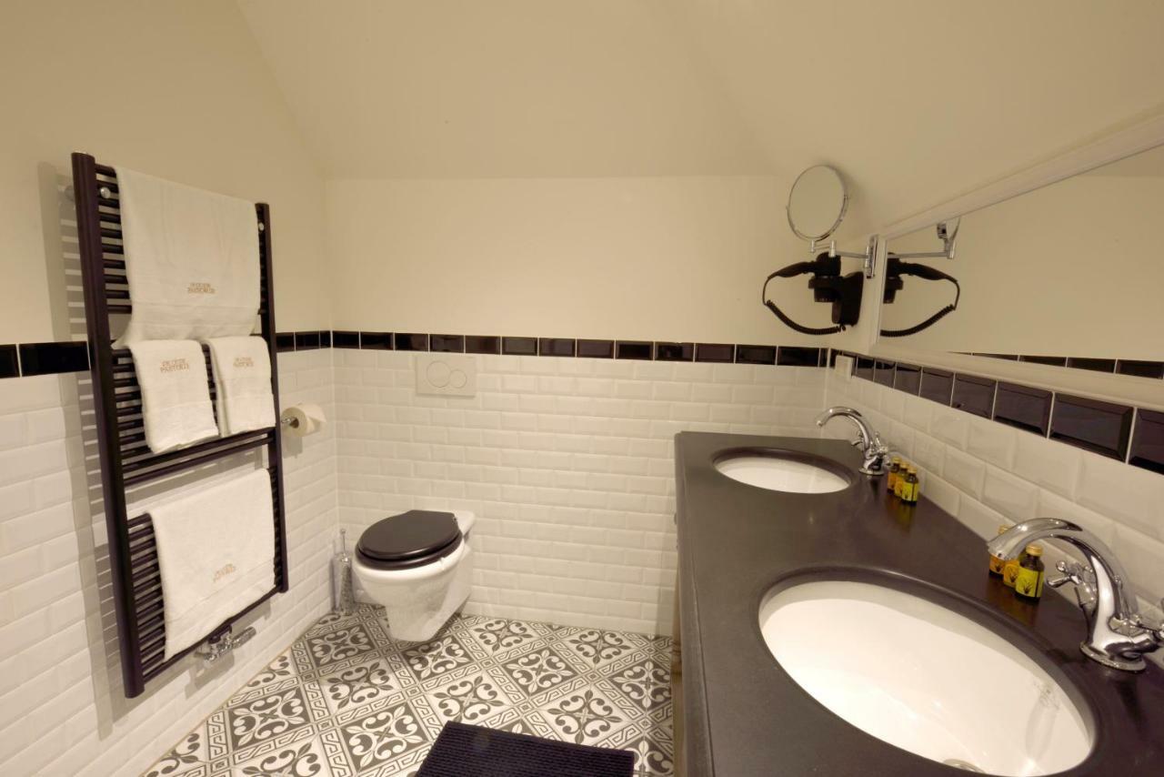 Kamer met Kingsize Bed