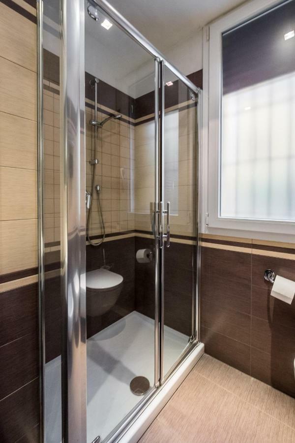 Quarto Duplo Standard com Banheiro Privativo