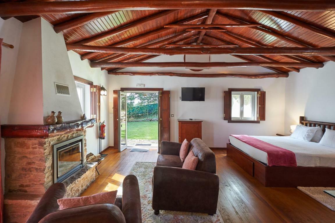 Suite Romântica Com Jardim Privado