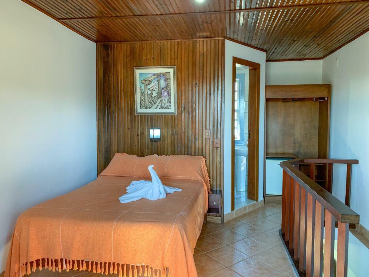 Quarto Duplo