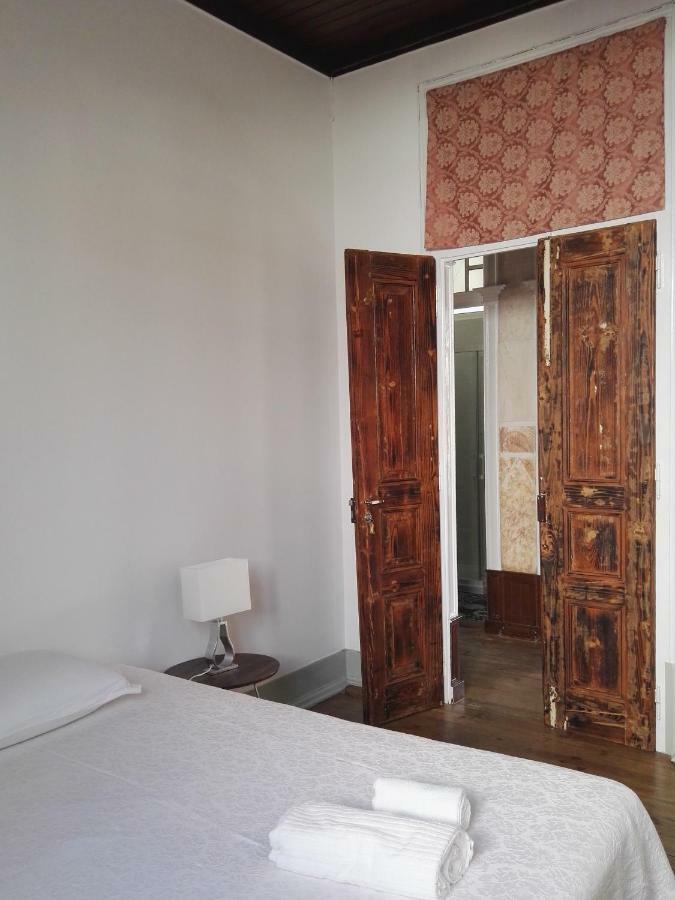 Quarto Duplo