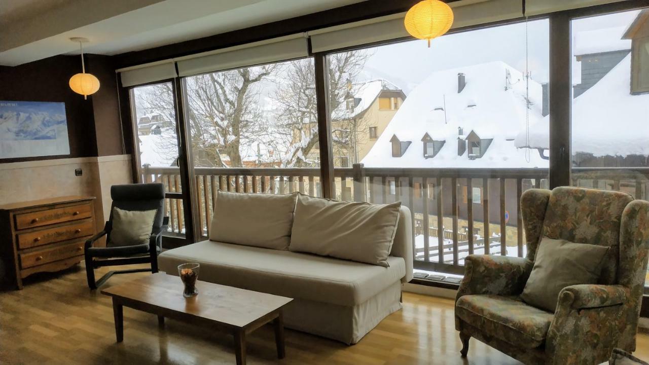 Suite - Vue sur Montagne