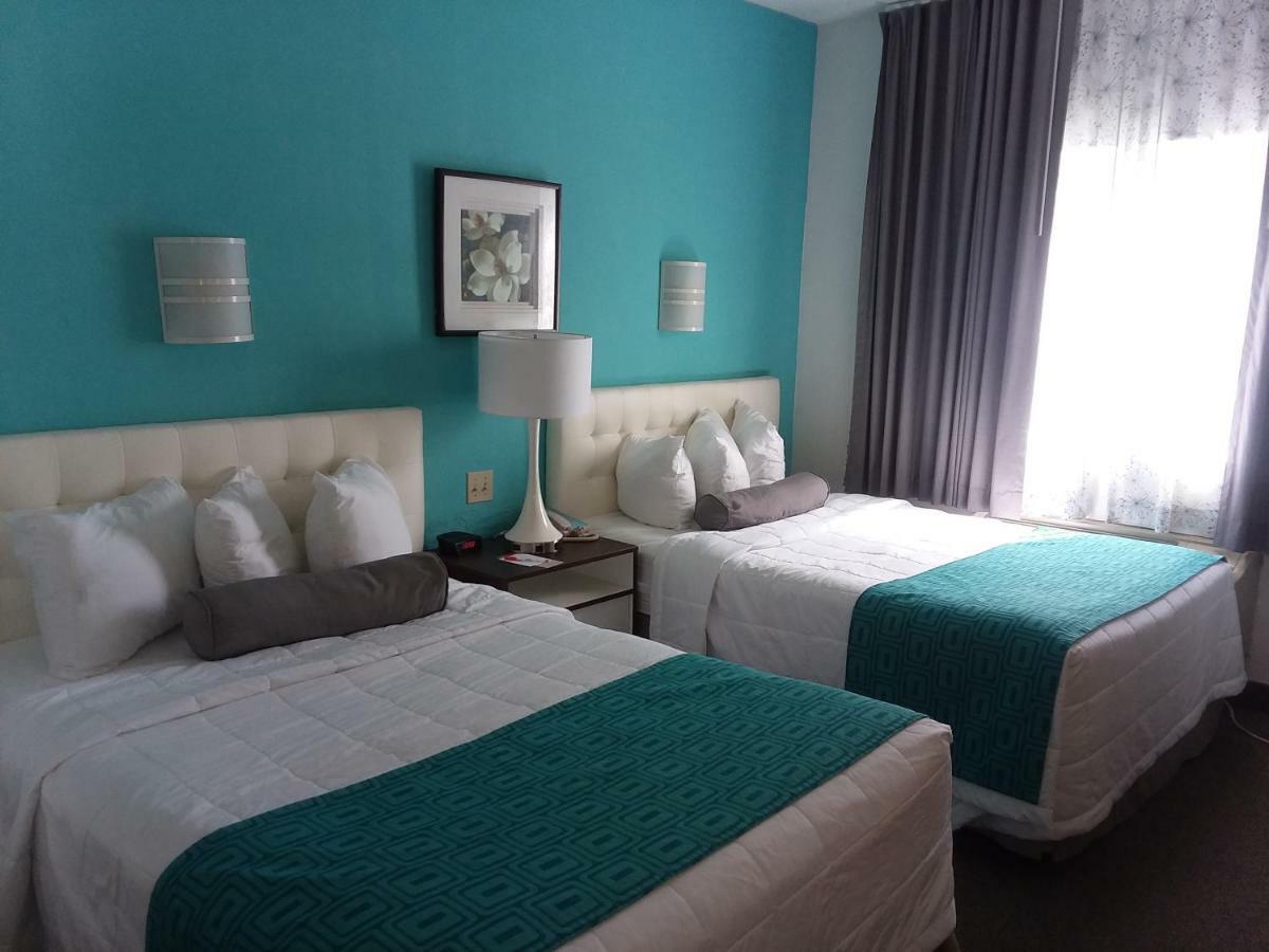 Double Room with Two Double Beds - Non-Smoking