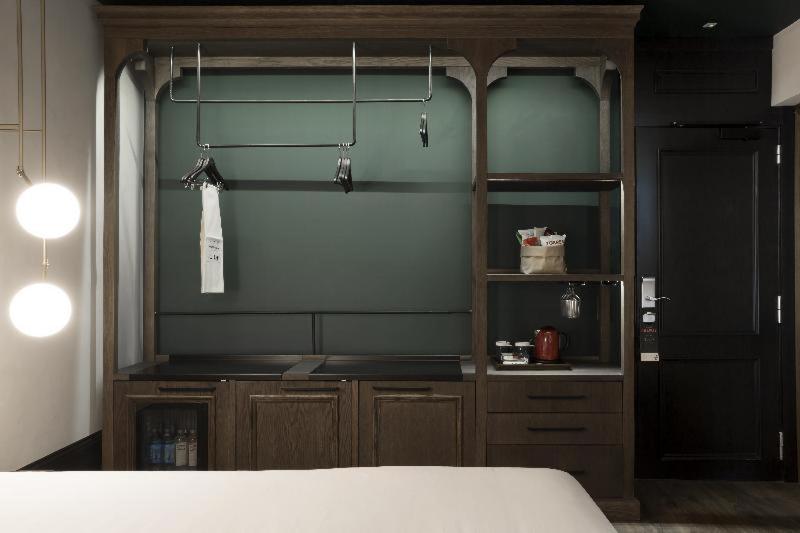 Chambre Quadruple (2 Adultes + 2 Enfants)