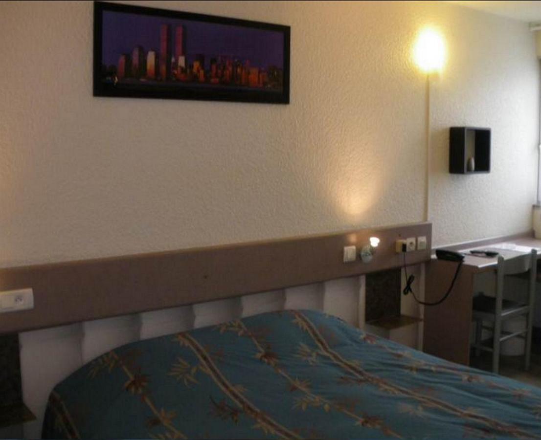 Double Room,697842765:JPEG