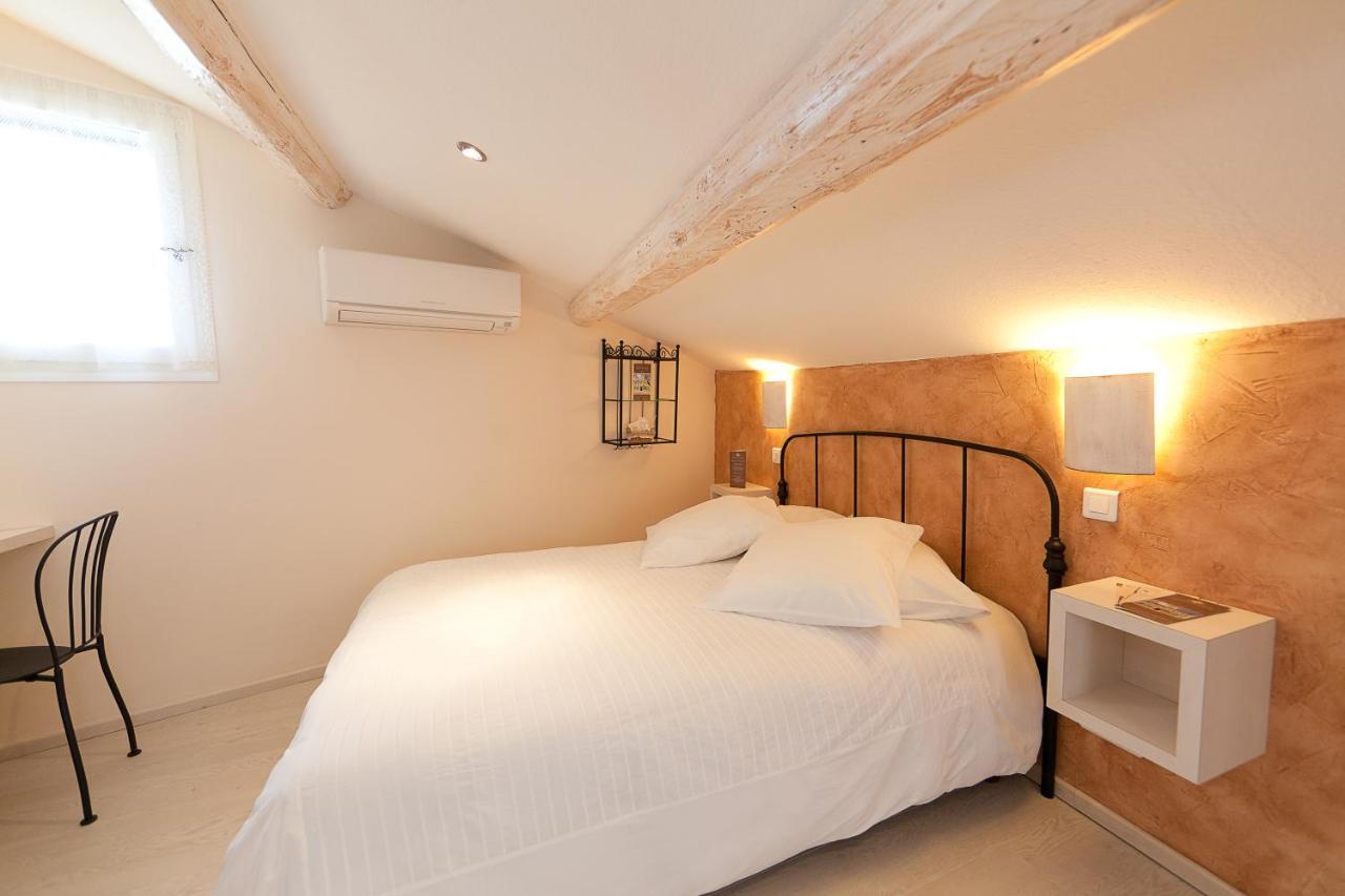 Chambre Double Standard