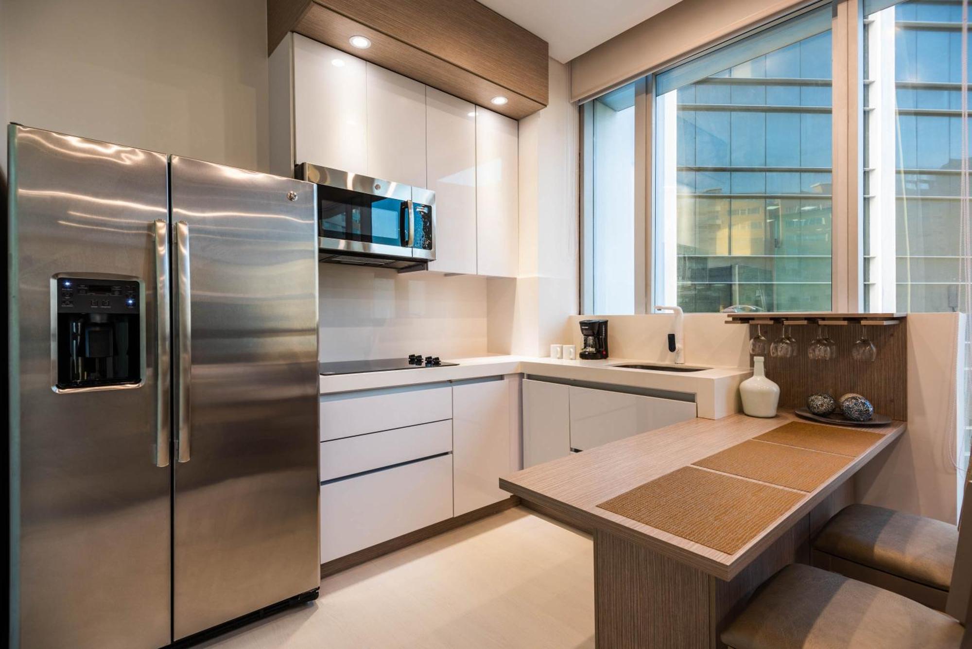 One-Bedroom Worklife Suite - Non-Smoking